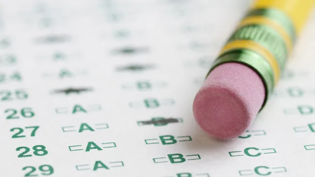 高考全国一卷理综第八题参考答案错误是真的吗?处理结果选A或B均给6分