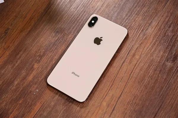 郭明錤：iPhone XS Max 256GB卖得最好 金色、深空灰受欢迎