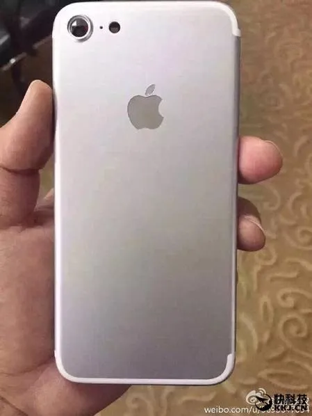 iPhone 7和Iphone 7 Plus 设计图曝光！差异太多！