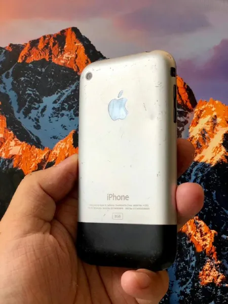 未开封原版初代iPhone拍出约24万元是真的吗