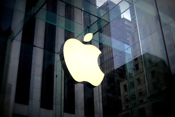 苹果拥有13.2万全职员工 上财年研发支出142亿美元