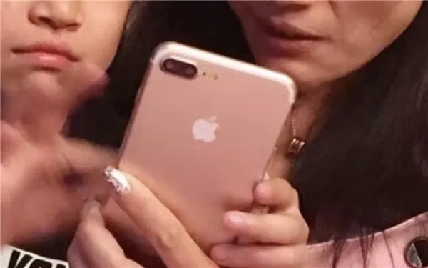 苹果iPhone 8发布越来越近！林志颖说了啥？