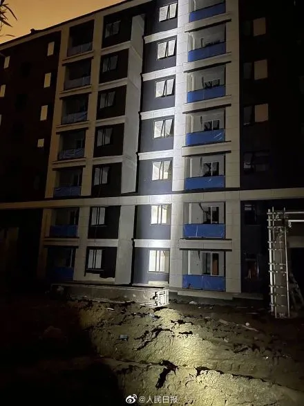 杭州36岁刑警办案时坠楼 同事表示直接从7楼坠落 事件始末还原