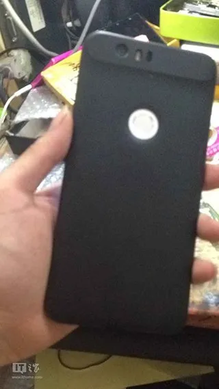 华为Nexus 6真机曝光：相貌平平