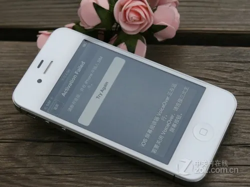 全面降价 白色版苹果iPhone 4S售5200