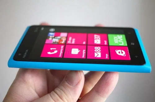 诺基亚Lumia900国行售价或超4000元