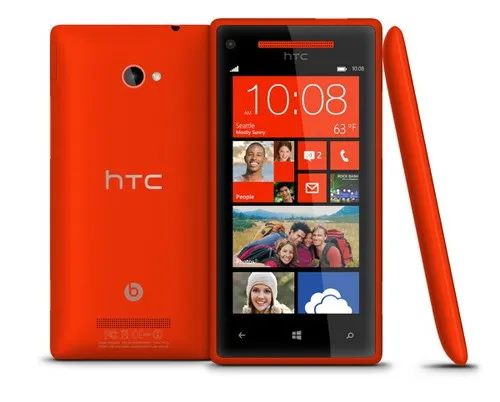 HTC面临起诉 HTC 8X与诺基亚Lumia 820太相似