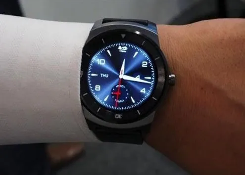 谷歌联合泰格豪雅推豪华智能手表