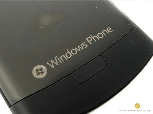 大屏触控WP7旗舰 LG Optimus 7真机赏