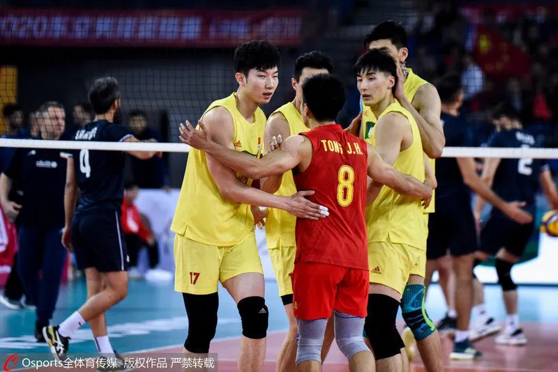 中国男排0-3负伊朗 奥运资格赛小组第二战卡塔尔