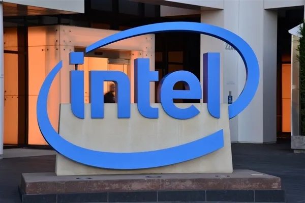 AMD来势汹汹：Intel有望采取降价措施应对