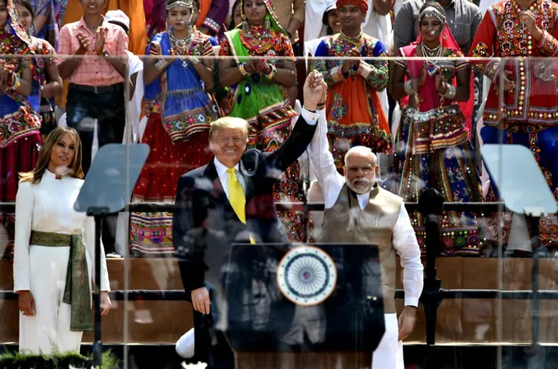 特朗普首访印度：与莫迪的“化学效应”难掩美印利益分歧