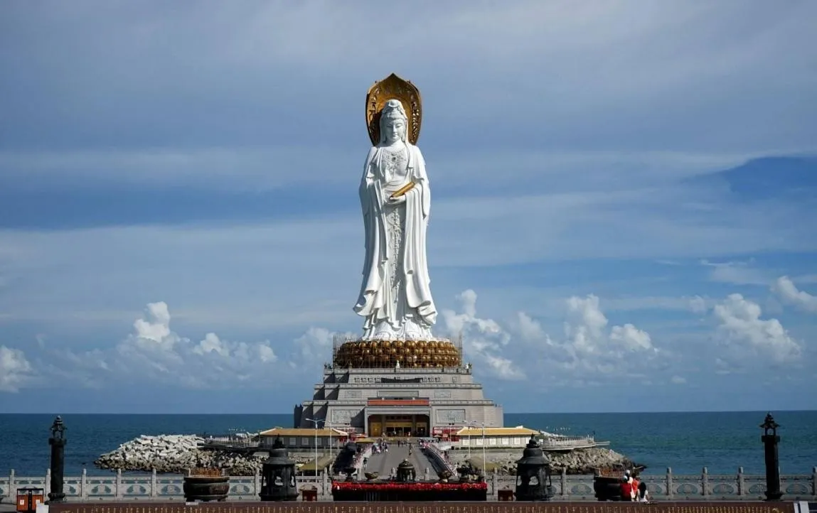 南海观音在三亚哪里 | 飞机海南观