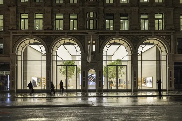 带你逛一逛伦敦摄政街的苹果Apple Store