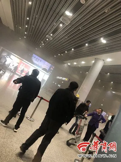 西安咸阳机场冒出大量烟雾怎么回事 咸阳机场起火点是哪里原因揭秘