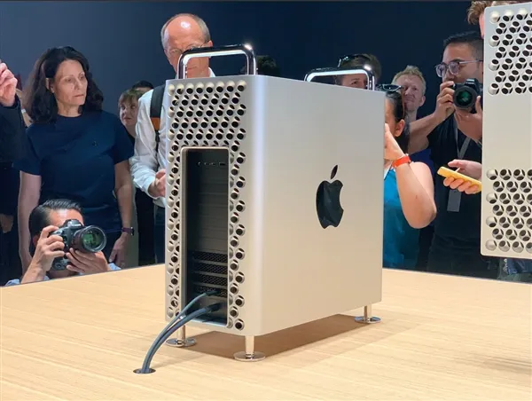 美国总统拒绝苹果请求：新款Mac Pro进口关税不减