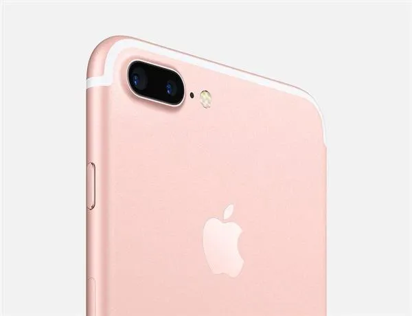 塑料做的iPhone已经消失 2019年是玻璃后壳手机的天下