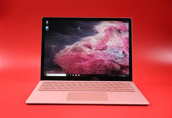 Win10 v1903更新误伤独显版Surface Book 2：微软表示正解决