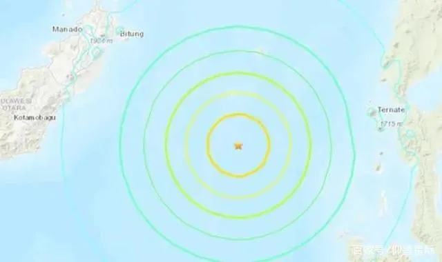 印尼7.1级地震引发了海啸预警这是什么情况？印尼发生7.1级地震20多万的人们逃到地势较高的地方？