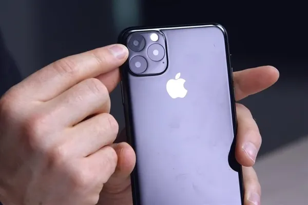 最接近真机的模型曝光 iPhone 11 Max就长这样