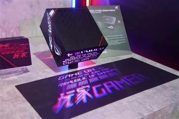 华硕推出全新PC电源ROG STRIX 750W/650W：搭载无噪音开关