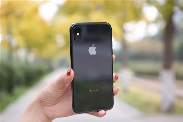 中国消费者为何不愿买新iPhone了？